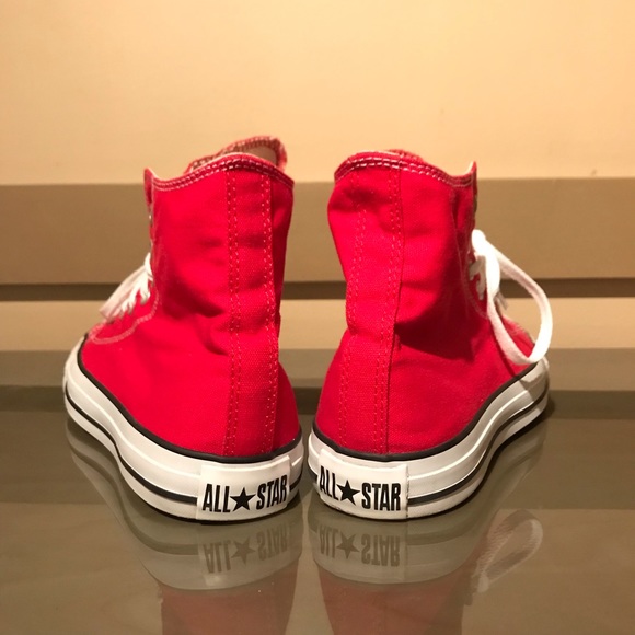 Sold ❌Converse Chuck Taylor High Top Red - Picture 6 of 8